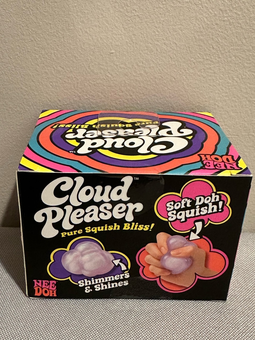 Brand New NeeDoh Cloud Pleaser NIB - Picture 2 of 4